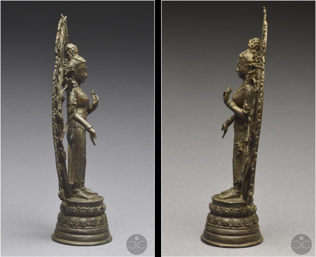 Tibet occidental, XVIème siècle, Représentation de Tara Blanche, Bronze et incrustations d'argent-photo-2