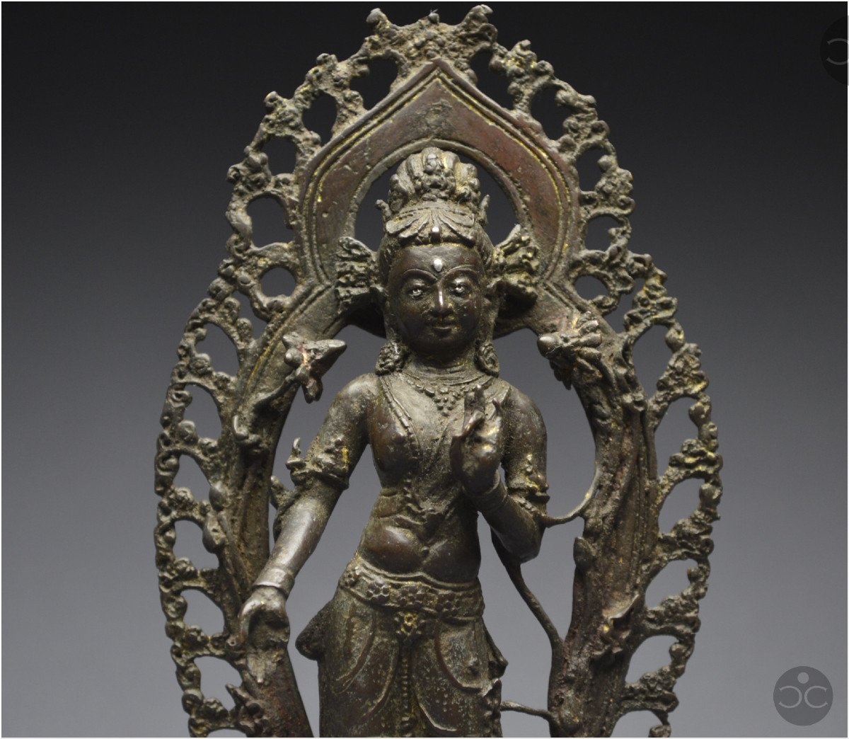 Tibet occidental, XVIème siècle, Représentation de Tara Blanche, Bronze et incrustations d'argent-photo-4