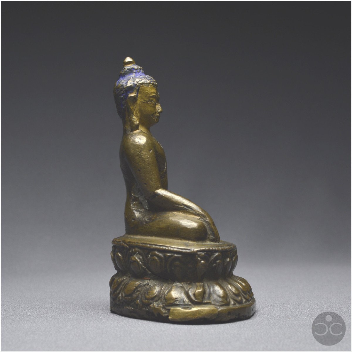 Tibet occidental, XIIIème-XIVème siècle, Représentation de Bouddha en bronze à patine brune-photo-3