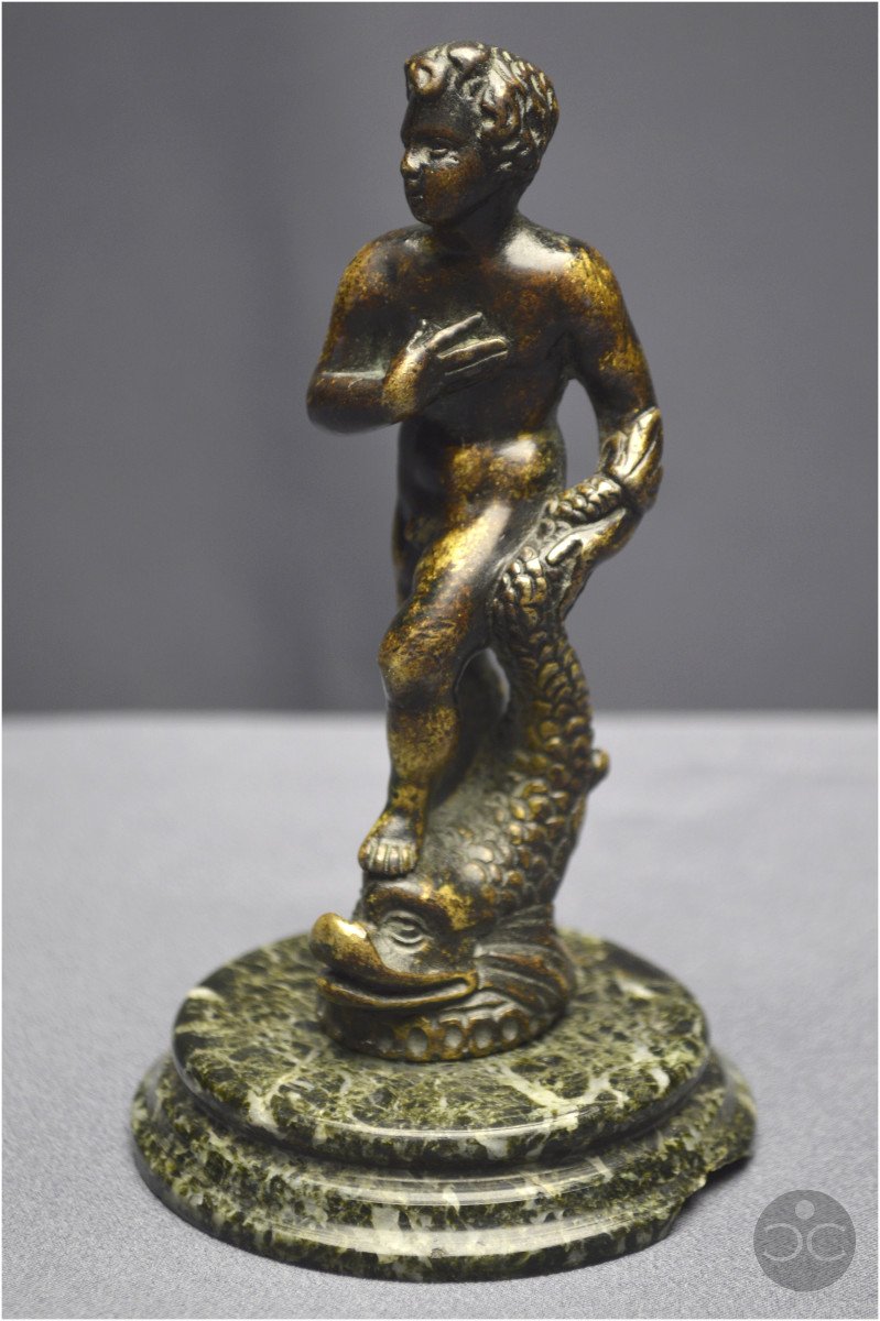 Rennaissance italienne, XVIème siècle, Bronze représentant Neptune enfant juché sur un dauphin-photo-2