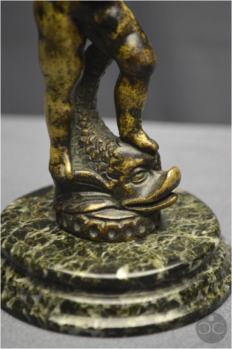 Rennaissance italienne, XVIème siècle, Bronze représentant Neptune enfant juché sur un dauphin-photo-7