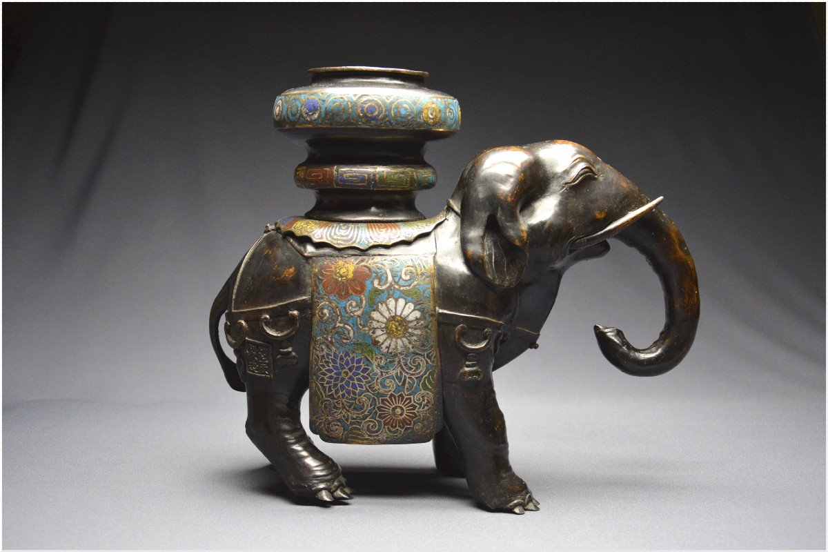 Japan, Meiji Era (1868 - 1912), Large Elephant-shaped Incense Burner In Bronze And Cloisonné Enamels