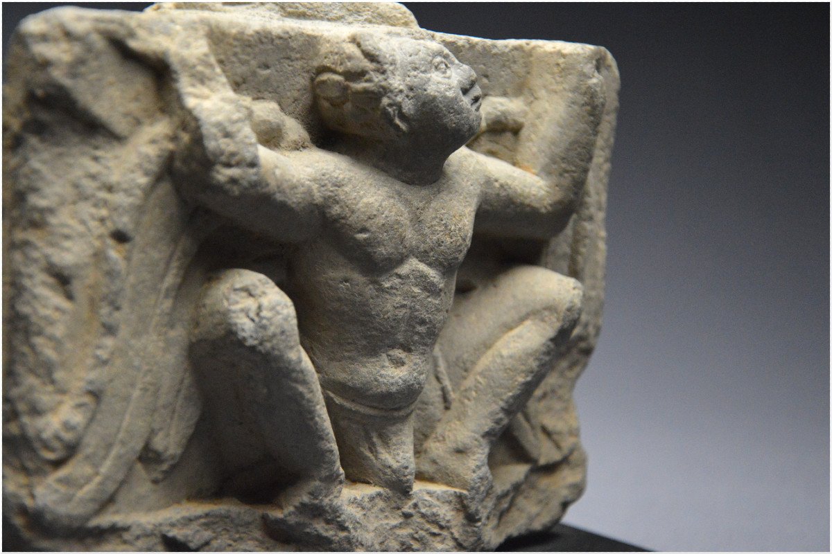 Pakistan - Gandhara Region, 2nd - 3rd Century Ad, Representation Of A Winged Atlantean-photo-3