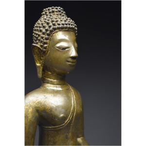 Laos, XIXème siècle, Importante représentation du Bouddha Maravijaya en bronze