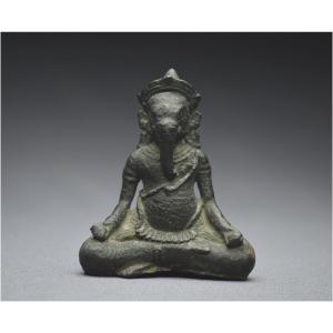  Cambodge, XIème siècle, Royaume d’Angkor Vat, Style du Baphuon, Statuette de Ganesh en bronze à patine profonde