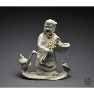 China, 18th Century, Chinese White Porcelain Group Representing The Taoist God Shoulao