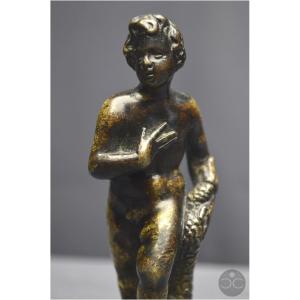 Rennaissance italienne, XVIème siècle, Bronze représentant Neptune enfant juché sur un dauphin