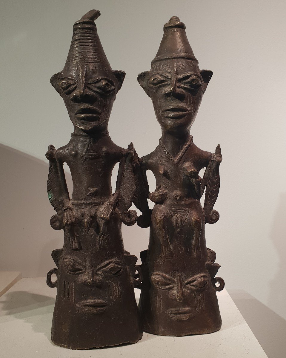 Pair Of Yoruba Edan In Bronze, 20th Century -photo-2