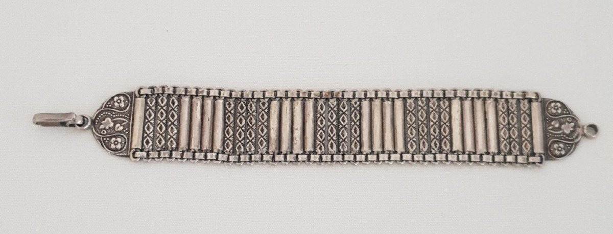 Silver Bracelet. India Mid 20th Century 