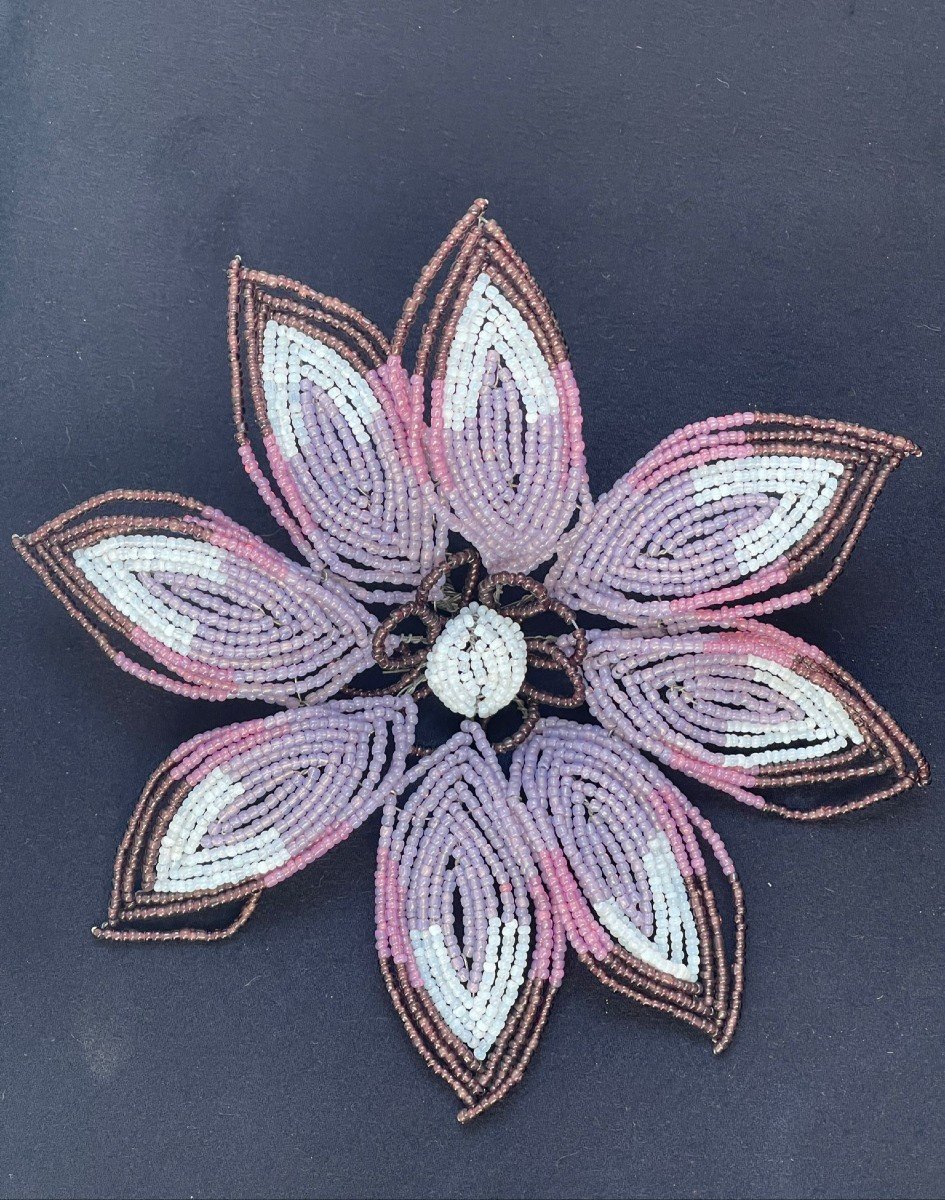 Ensemble De 4 Grandes Fleurs En Perles De Verre, Début 20ème Siècle, French Beaded Flowers -photo-4