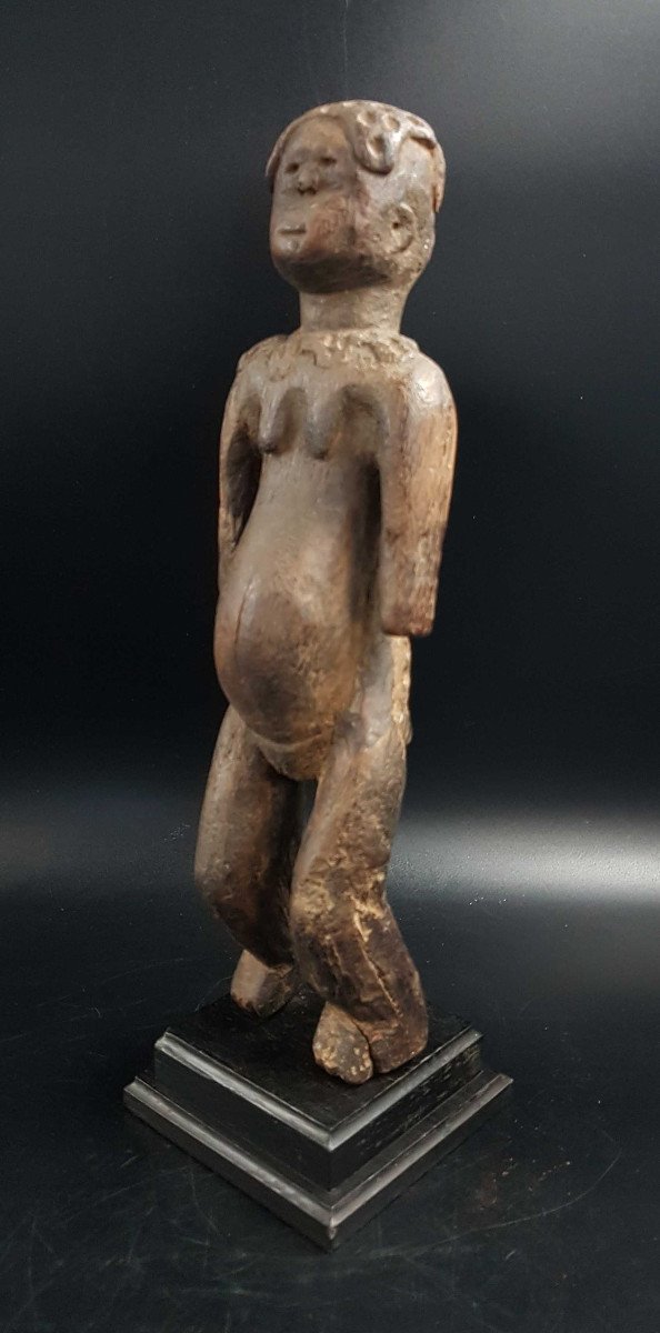 Vere Statue, Nigeria-photo-1