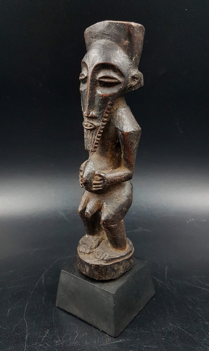 Kusu-hemba Statuette, Drc-photo-1