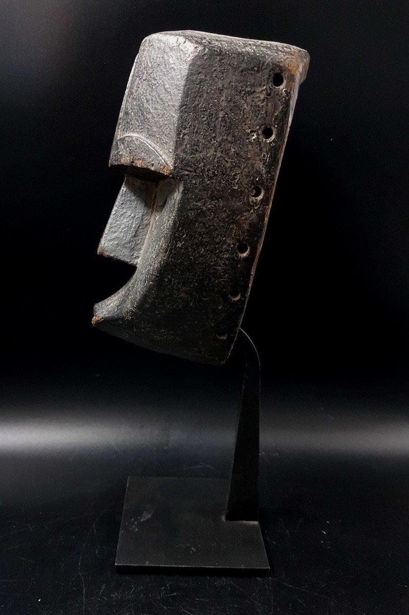 Mask Of The Eket People, Nigeria-photo-1