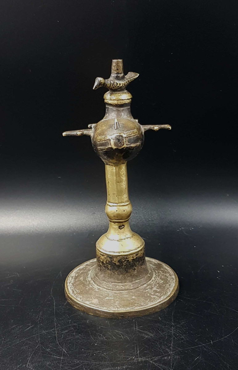 Airplane-shaped Oil Lamp, India-photo-4