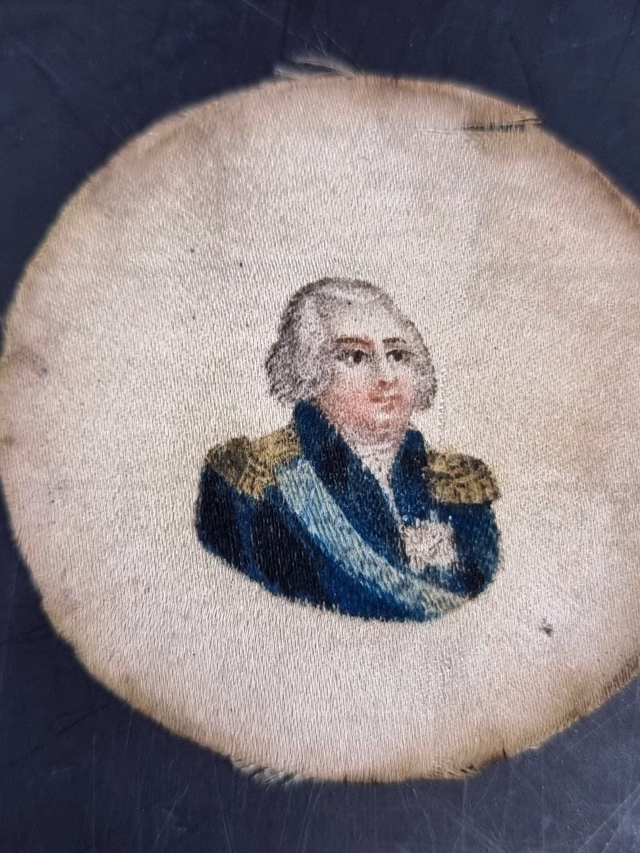 Two Miniatures Of King Louis XVIII, One Painted And Another On Fabric, 19th Century-photo-3