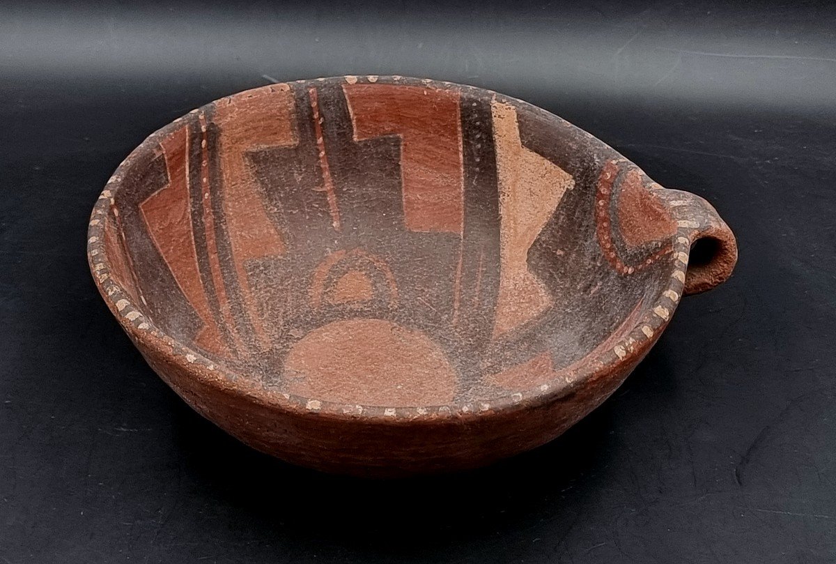 Pre-columbian Colombian-ecuadorian Cup With A Small Earthen Handle Geometric Patterns