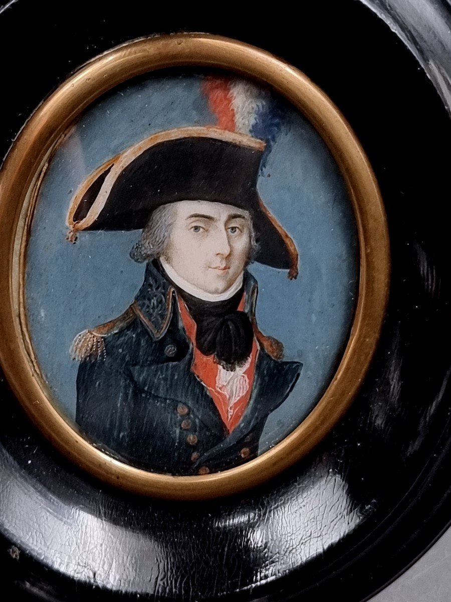 Rare Miniature d'Un Général Français d'époque Révolutionnaire Uniforme  Bicorne Couleurs Nation