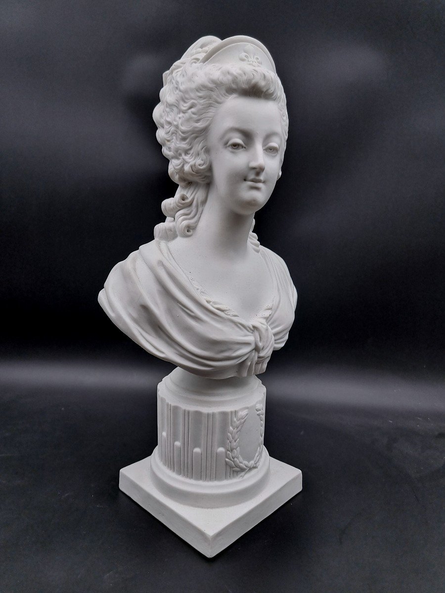 Biscuit Bust Of Queen Marie-antoinette Of France Bears The Mark Of Sèvres -photo-2