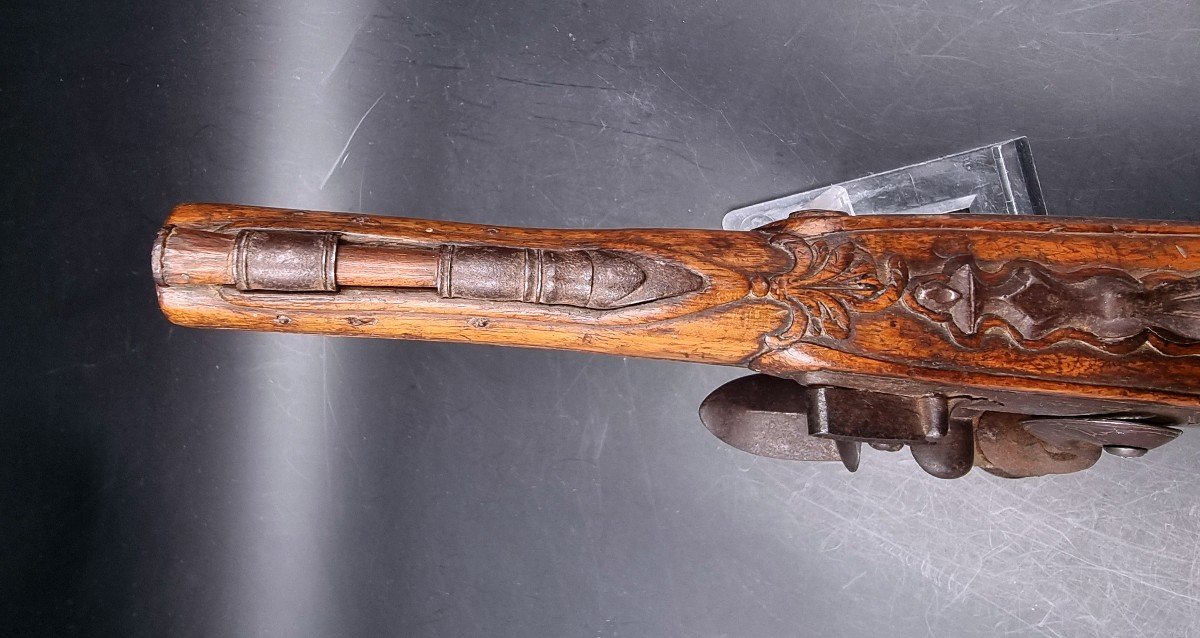 Carved Walnut Flintlock Pistol, Paris Marked Plate, Gilded Barrel -photo-5