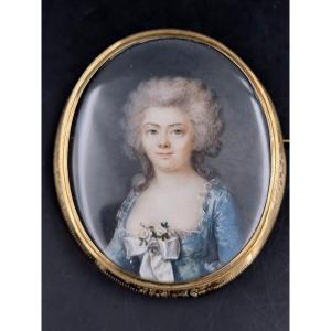 Brooch Probably In Gold With A Miniature Of A Woman In Blue Dress 18th Century