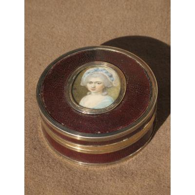 Box Varnish Martin And Miniature Woman Louis XVI Silver Rimmed