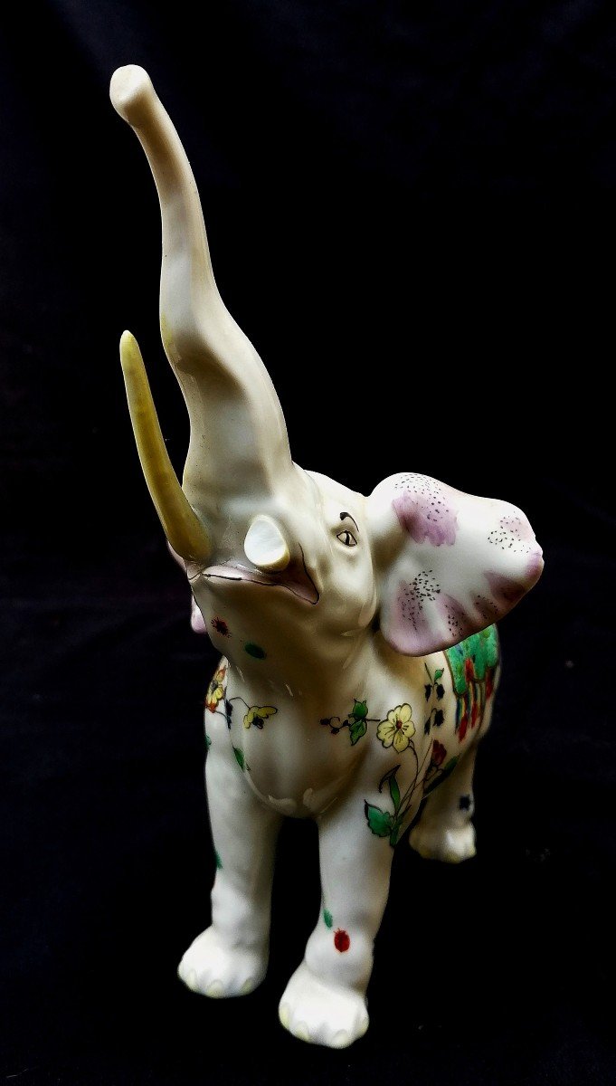 Eléphant - Porcelaine Samson-chantilly - Décor Kakiemon -  XXème Siècle --photo-3