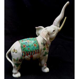 Eléphant - Porcelaine Samson-chantilly - Décor Kakiemon -  XXème Siècle -