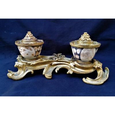 Double Inkwell - Monte Object In Bronze And Chinese Porcelain - XIX Eme Period - Louis XV Style