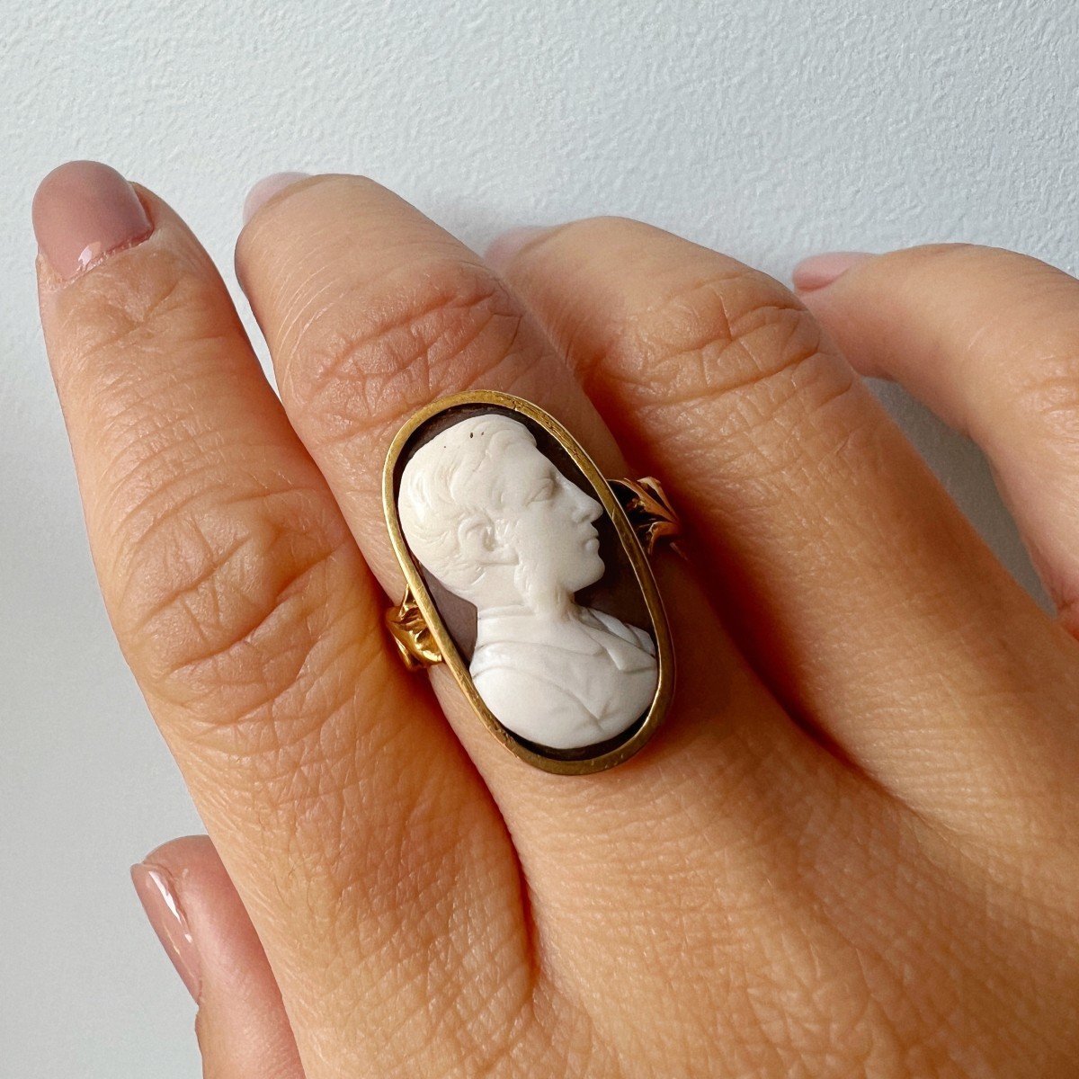 18k gold cameo deals ring