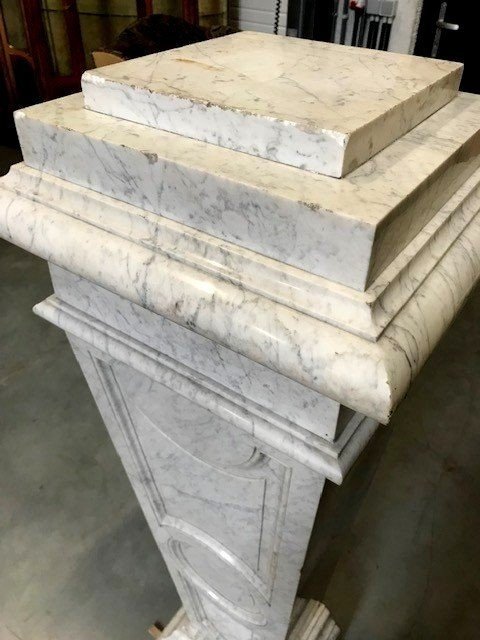 Pair Of Neoclassical Marble Pedestals-photo-4