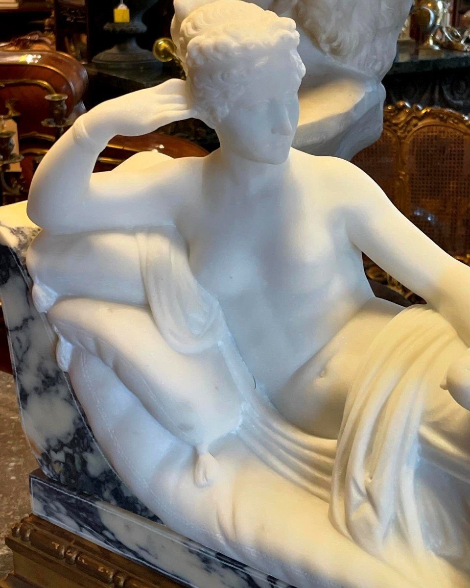 The Venus Victrix In Carrara Marble-photo-3