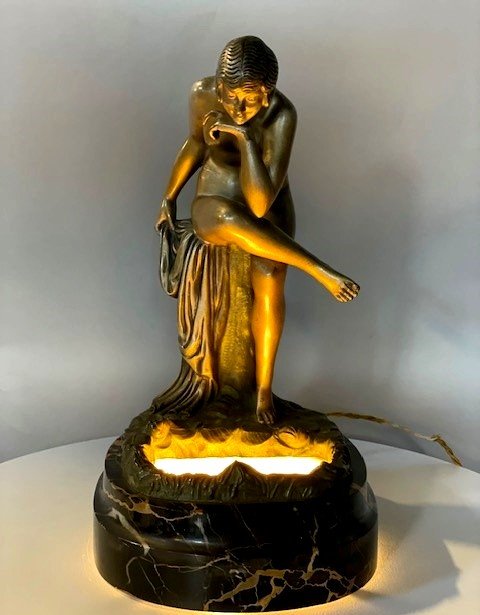 Art Deco Bronze Sculpture-photo-3