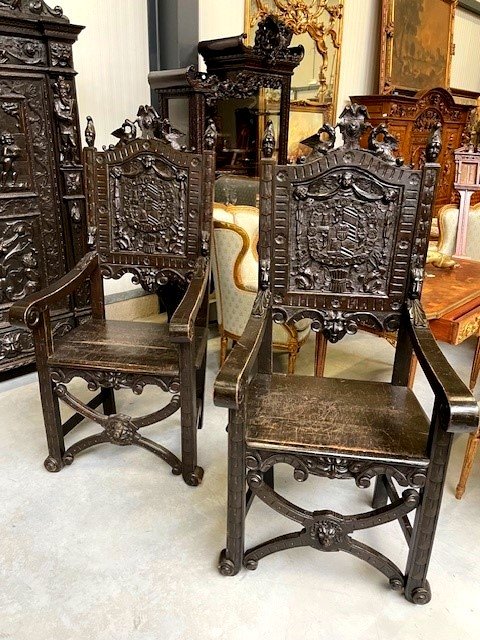 Castle Furniture Set-photo-3