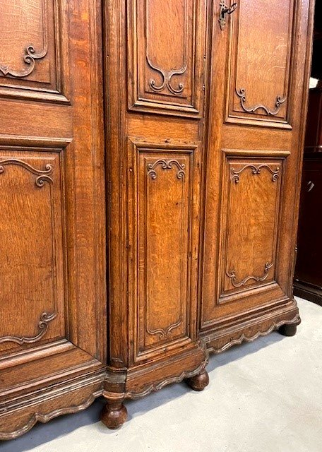  18th Century Liège Castle Furniture -photo-2