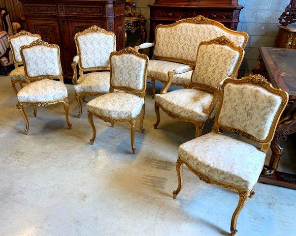 Louis XV Suite In Gilt Wood-photo-1