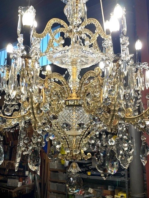 Baccarat Chandelier -photo-3