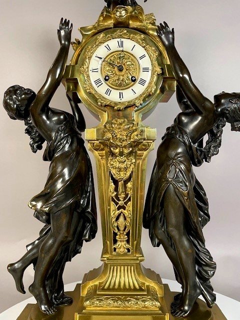 Louis XVI  Clock-photo-3