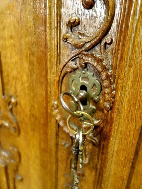 18th Century Liège Wardrobe -photo-6