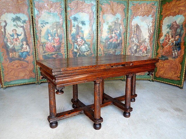 Renaissance Table-photo-8