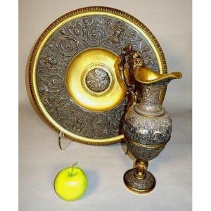 Ewer And Its Basin By Léopold Oudry & Cie