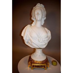 Spectacular Bust Of Marie-antoinette d'Autriche