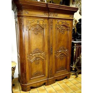 Armoire Régence Du XVIIIe Siècle 