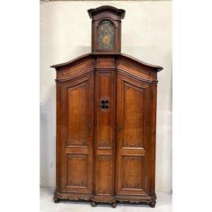 Palatial Size 18th Century Wardrobe 