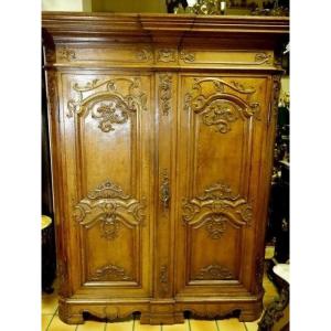 Armoire Liègoise Du XVIIIe Siècle 