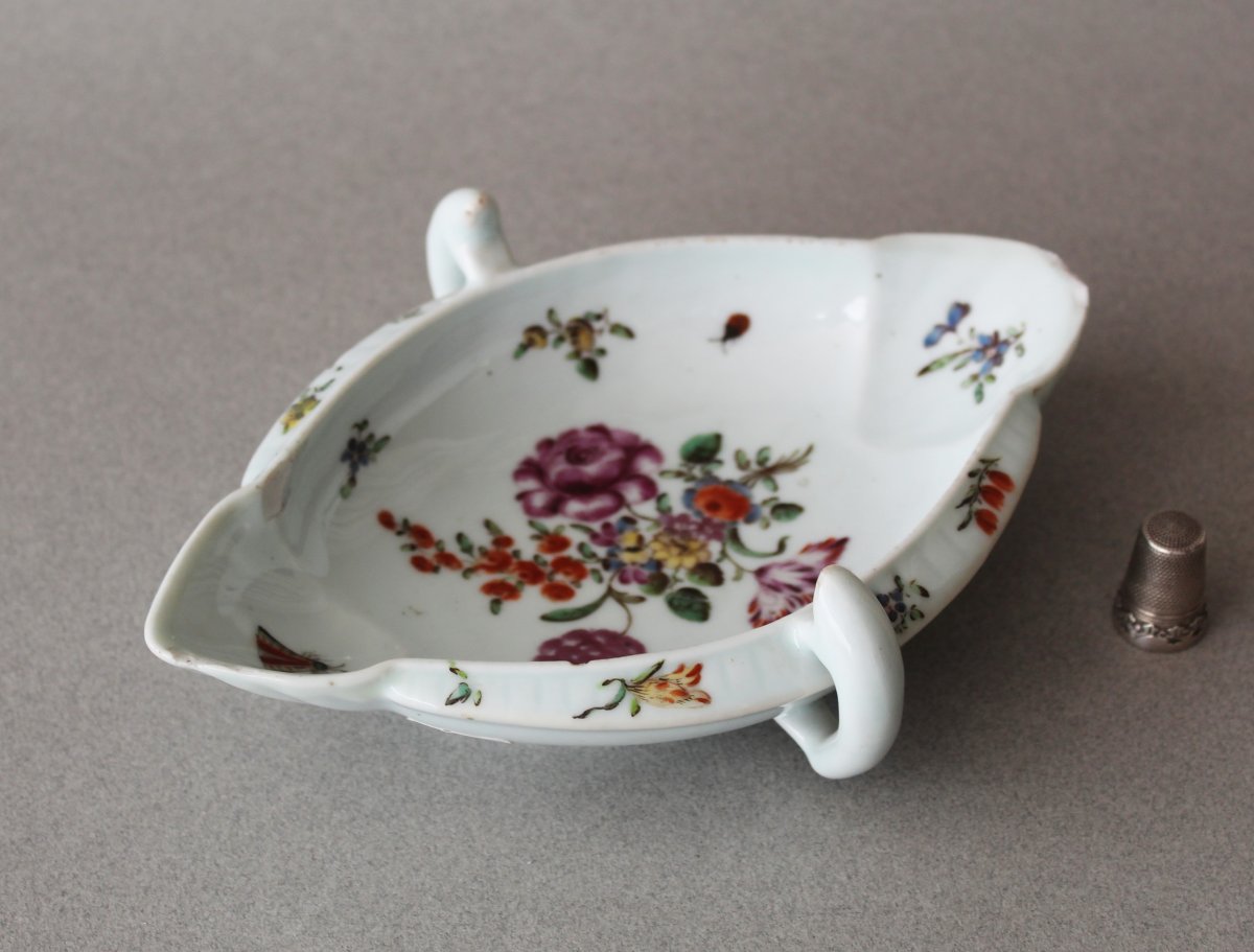 China: Sauceboat Decorated In London 18th Century