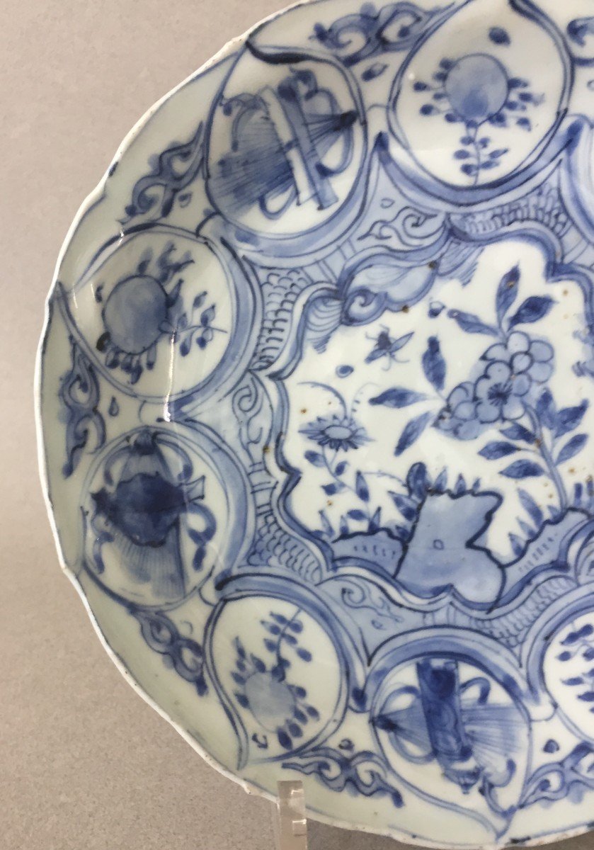 China: Circular Plate Karak 17th Century-photo-1