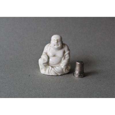 China: Small Boudha In Porcelain 19th