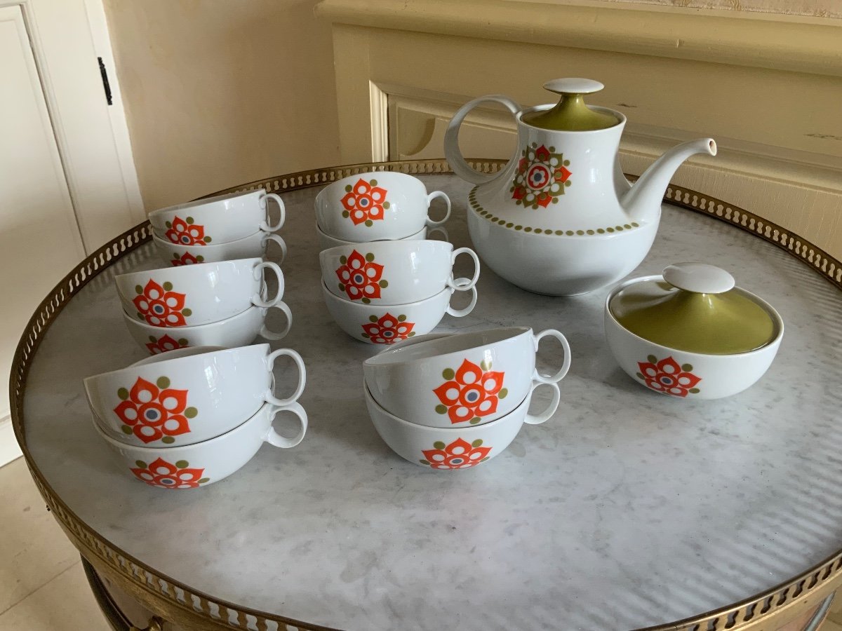 Haviland Porcelain Tea And Coffee Set. Circa 1960/70