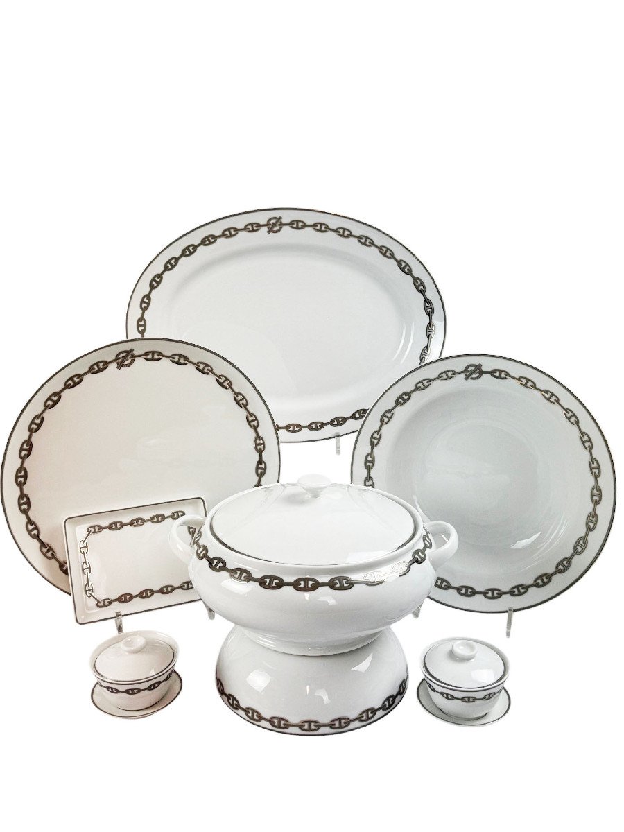 Service De Table En Porcelaine, Maison Hermès, Modèle Chaîne D’ancre Platine, 61 Pièces.-photo-4