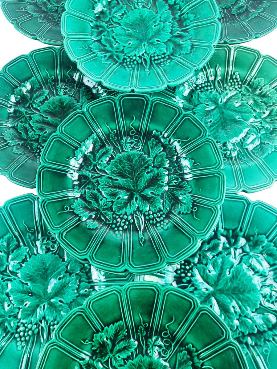 Barbotine Dessert Service, Majolica With Grape Decor, Sarreguemines.-photo-4